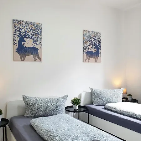 An Der Kreuzstrasse *